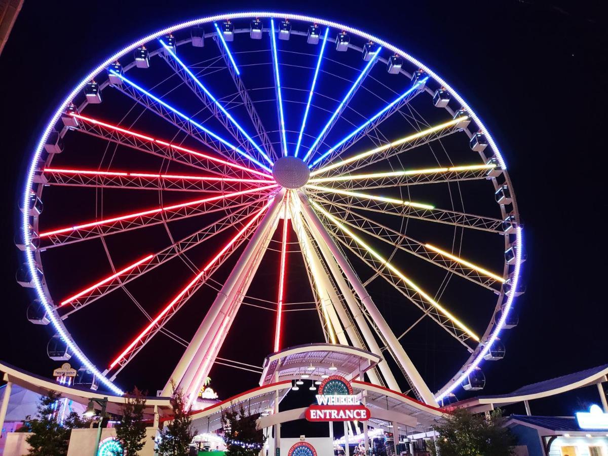 Bridgewood Cabin, Hot Tub, 1089 Of Free Attraction Tickets For Each Paid Day, Dollywood And More! Pigeon Forge Esterno foto